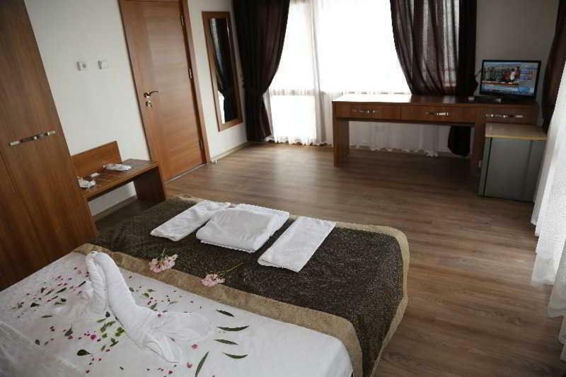 Diamond City Resort Hotel Büyükçekmece Eksteriør billede